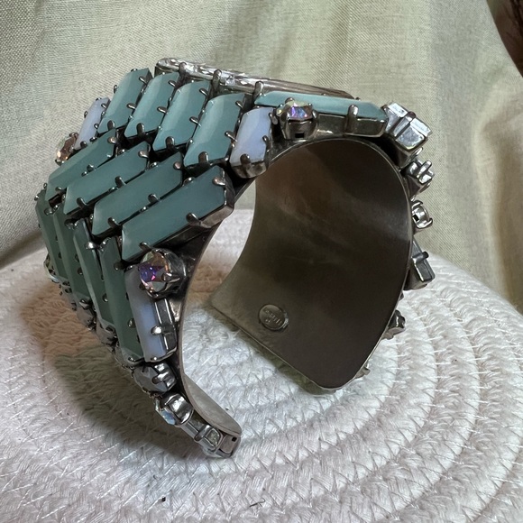 OOAK Sorrelli Cuff Bracelet Swarovski Crystals - Picture 4 of 9